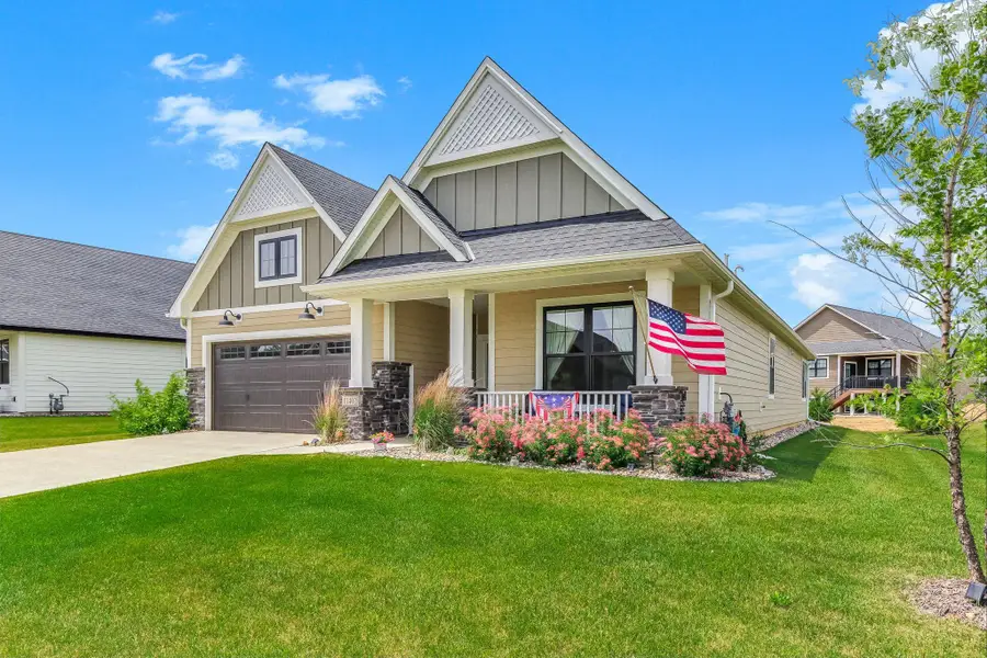 11402 Kings Court N, Lake Elmo, MN 55042 - #3