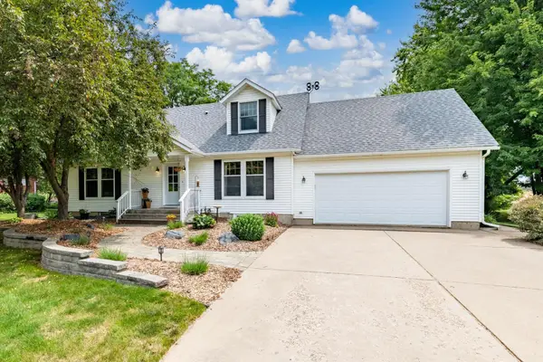 67 W Wood Ridge Drive, River Falls, WI 54022