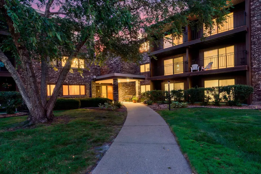 4120 Parklawn Avenue #231, Edina, MN 55435 - #2