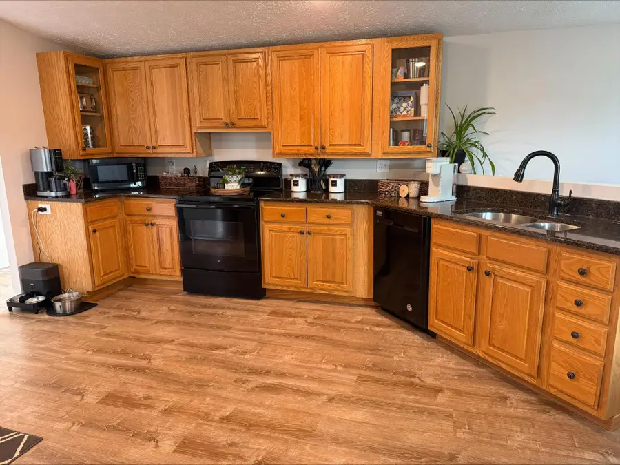 2111 Excalibur Road, North Mankato, MN 56003 - #3