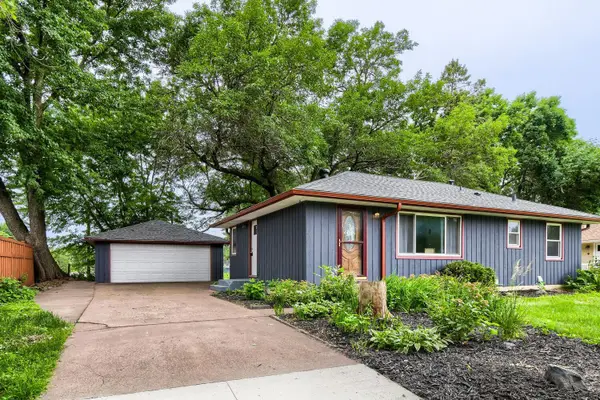 10920 Kumquat Street Nw, Coon Rapids, MN 55448