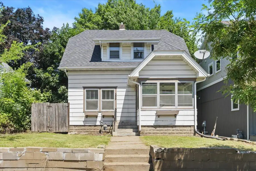 399 Curtice Street E, Saint Paul, MN 55107 - #2