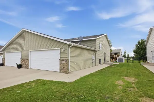 5270 49th Avenue S, Fargo, ND 58104 - #1