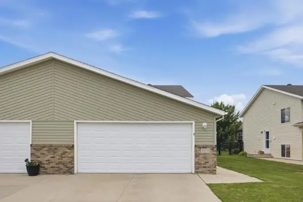 5270 49th Avenue S, Fargo, ND 58104 - #2
