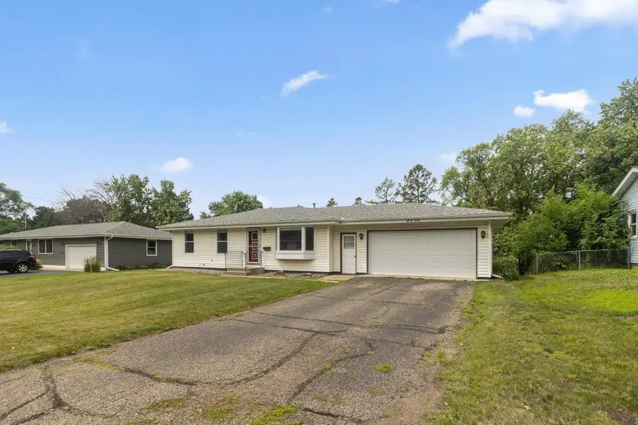 8508 Rich Avenue S, Bloomington, MN 55437 - #2