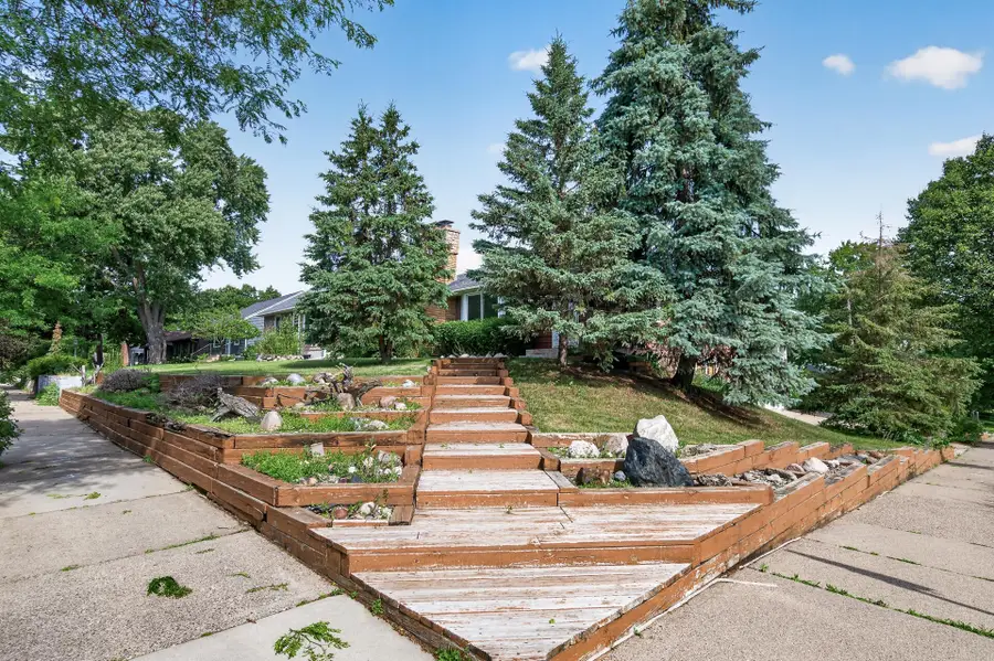 2600 W 60th Street, Minneapolis, MN 55410 - #2