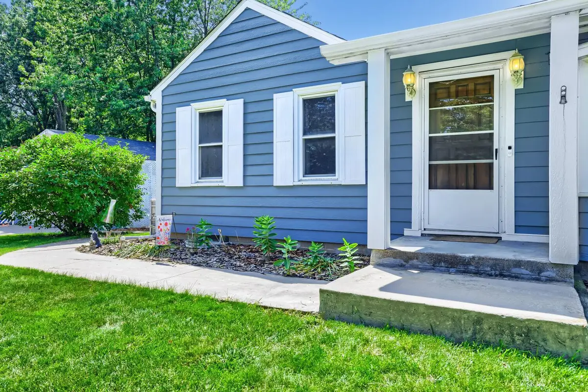5745 Babcock Trail, Inver Grove Heights, MN 55077 - #1