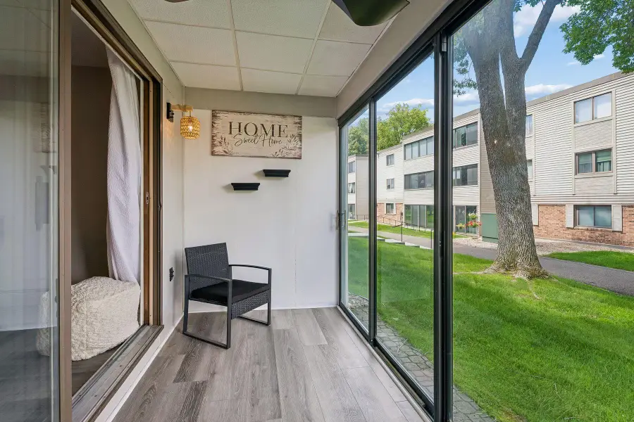 10540 43rd Avenue N #103, Plymouth, MN 55442 - #2
