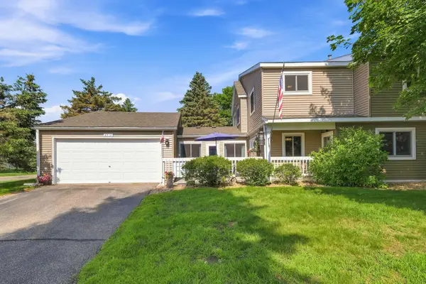 2513 Wimbledon Place, Woodbury, MN 55125
