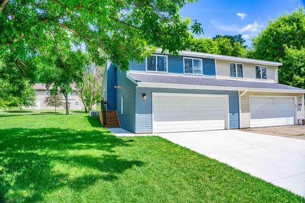 1035 Fox Run Road, Waconia, MN 55387
