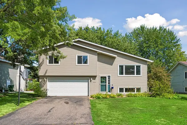 4524 Morningside Avenue, Vadnais Heights, MN 55127