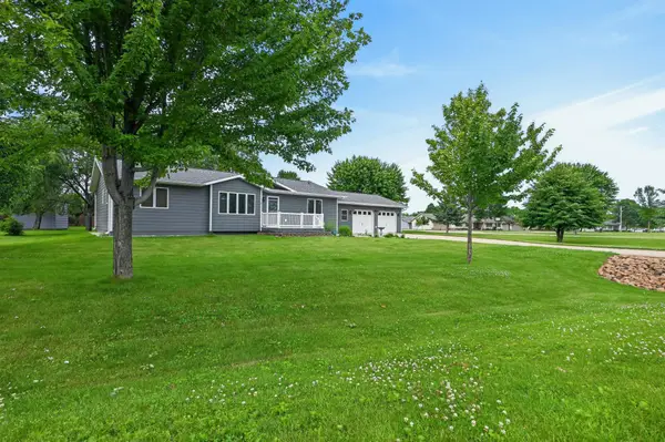 704 Lincoln Avenue Sw, Wadena, MN 56482