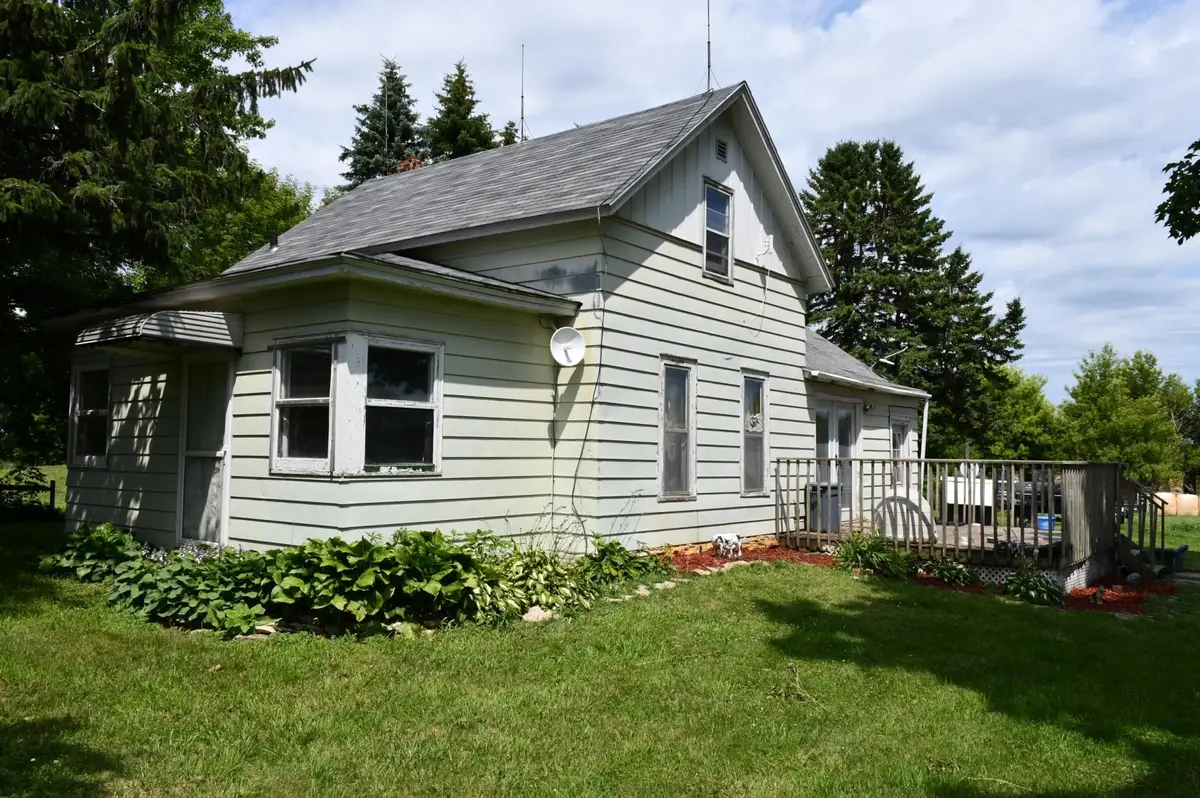 56844 205th Avenue, Dodge Center, MN 55927 - #1