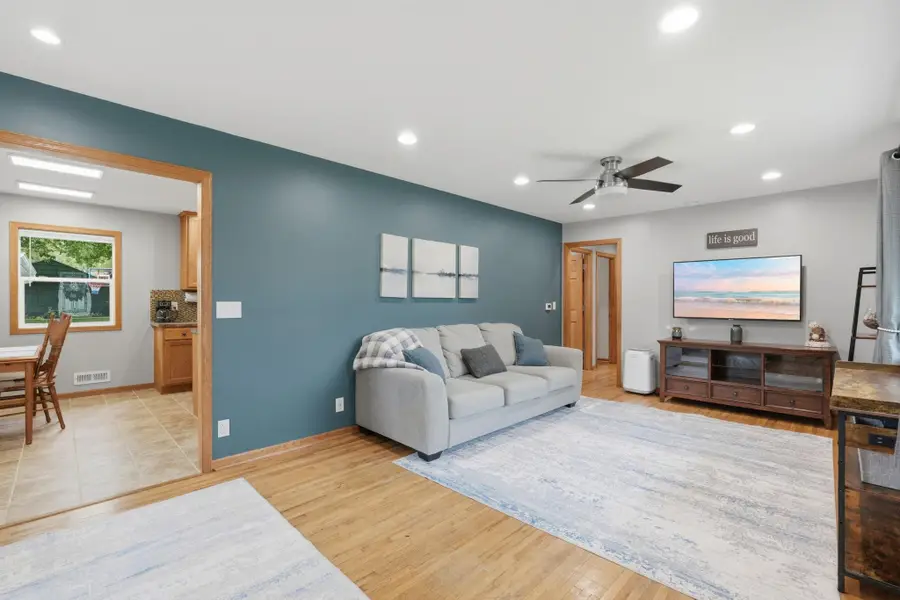 8804 Greenway Avenue S, Cottage Grove, MN 55016 - #2