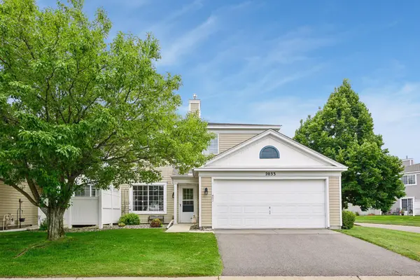 2033 Southcross Drive W #401, Burnsville, MN 55306