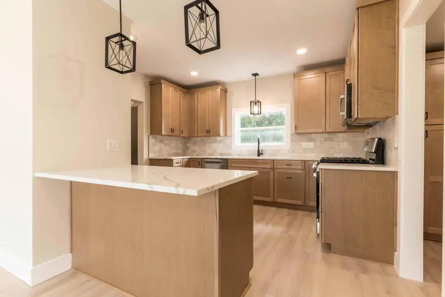 2416 E Fir Avenue, Fergus Falls, MN 56537 - #2