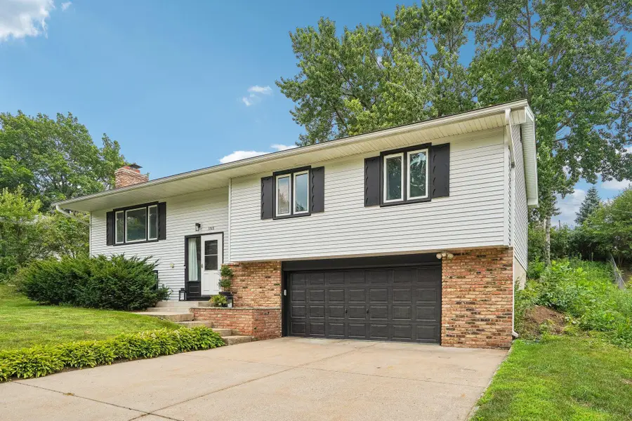 1880 Gold Trail, Eagan, MN 55122 - #3