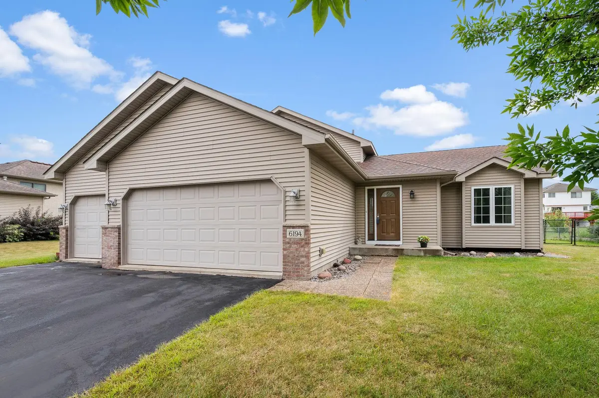 6194 Karmen Avenue Ne, Albertville, MN 55301 - #1