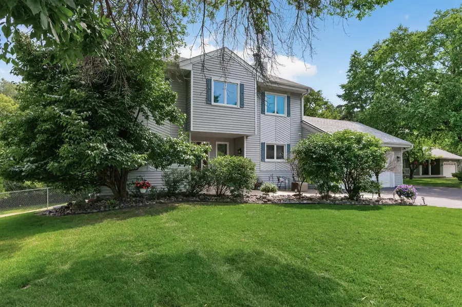 18425 Harrogate Drive, Eden Prairie, MN 55346 - #3
