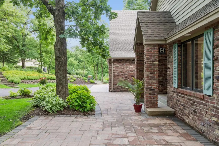 9440 Abigail Court, Inver Grove Heights, MN 55077 - #2