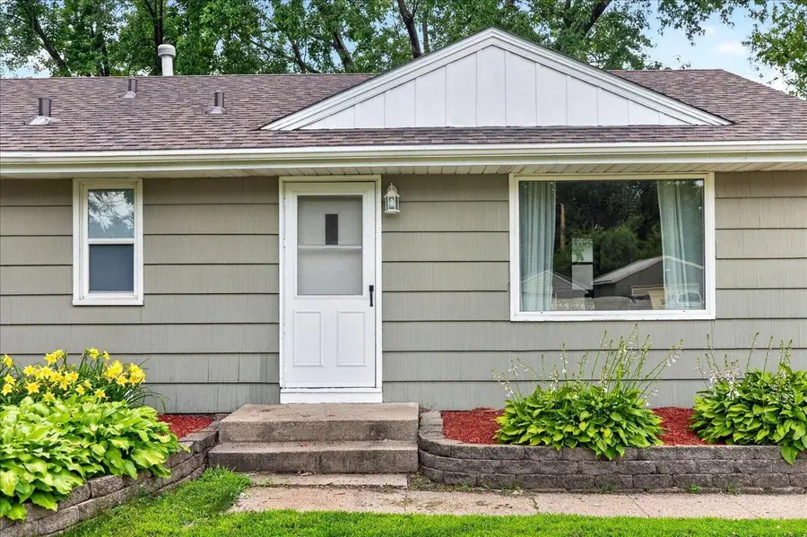 5657 Nevada Avenue N, Crystal, MN 55428 - #2
