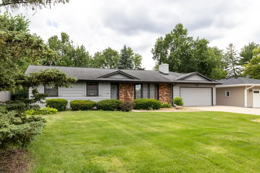 2309 W 95th Street, Bloomington, MN 55431 - #2