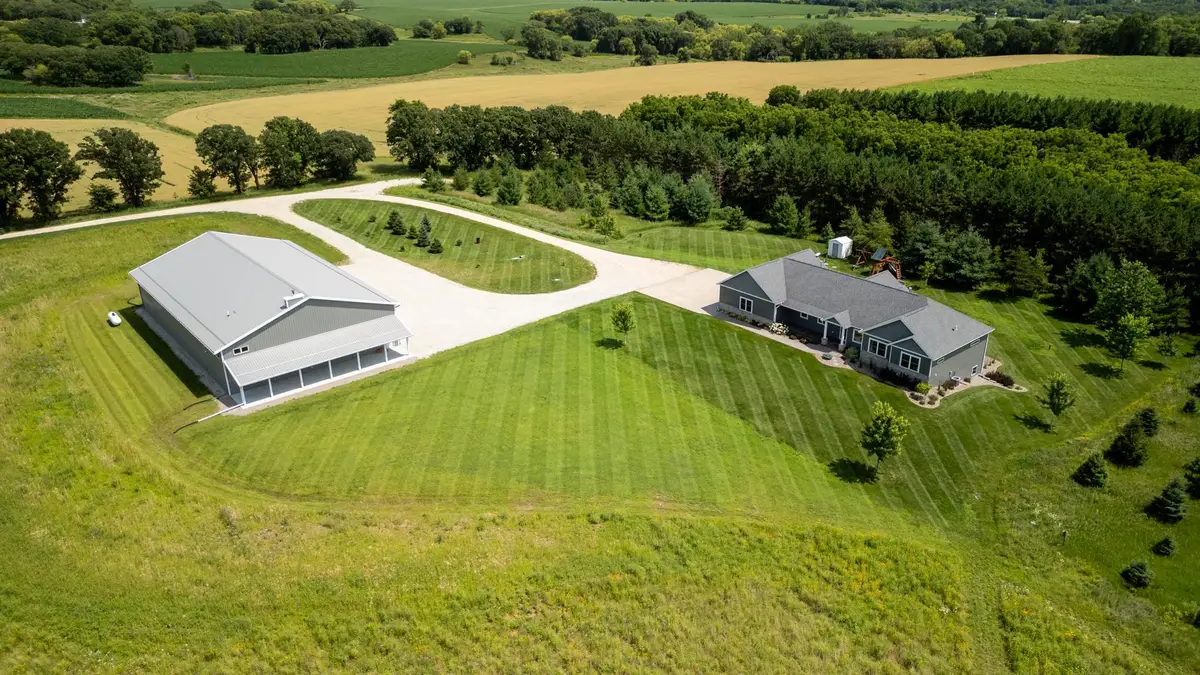 5490 College View Road E, Rochester, MN 55904 - #1