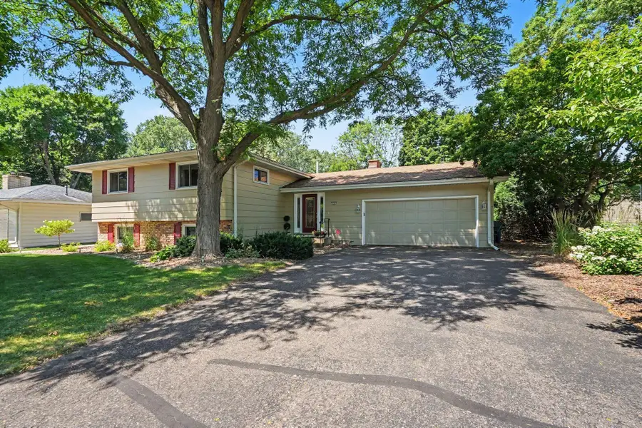 436 Rice Creek Boulevard Ne, Fridley, MN 55432 - #2