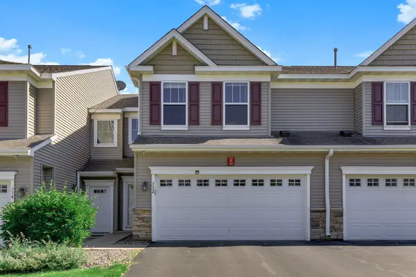 332 Orendorff Way Ne, Columbia Heights, MN 55421