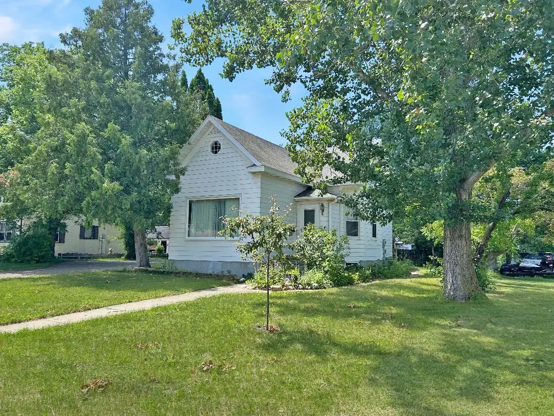 1213 Jefferson Street S, Wadena, MN 56482 - #1