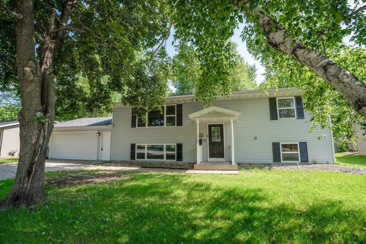708 Olena Avenue Se, Willmar, MN 56201 - #1