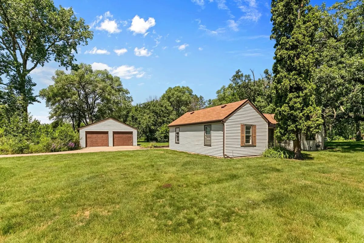 8706 Lincoln Street Ne, Blaine, MN 55434 - #1