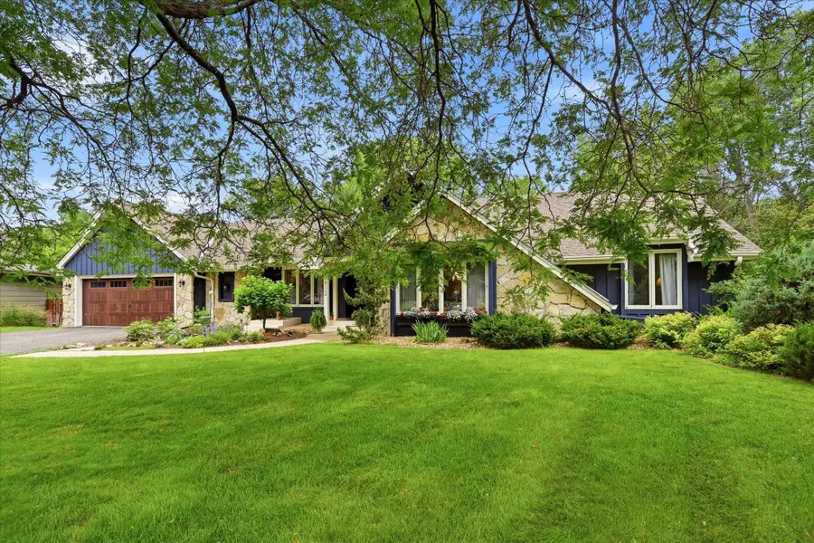 8913 S Minnehaha Circle, Saint Louis Park, MN 55426 - #2