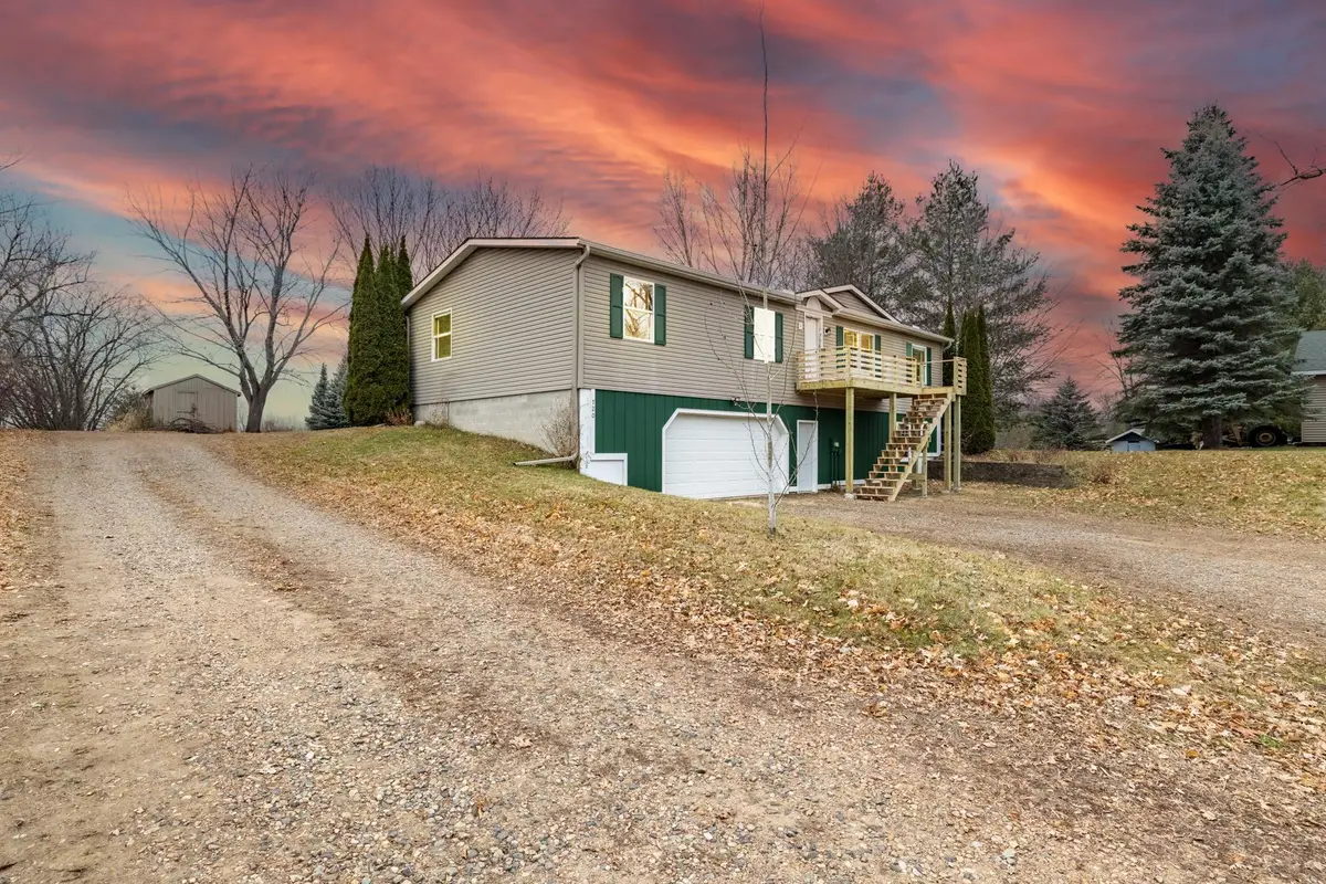 720 Central Avenue S, New Prague, MN 56071 - #1