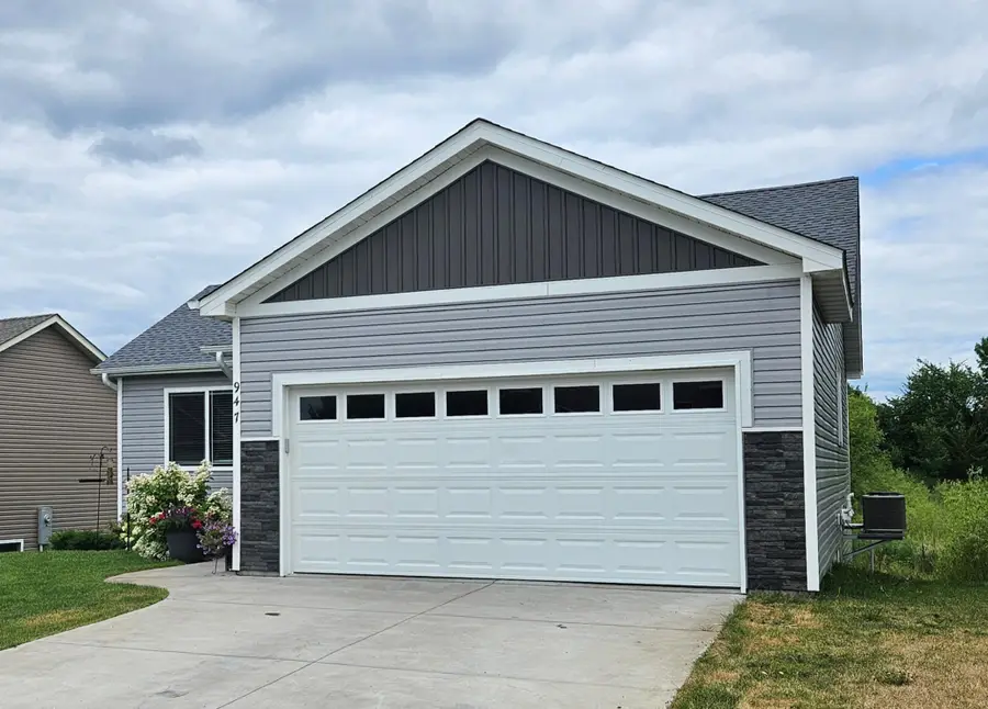 947 Breckenridge Lane, Montrose, MN 55363 - #3