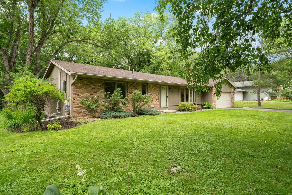 18510 25th Avenue N, Plymouth, MN 55447 - #1