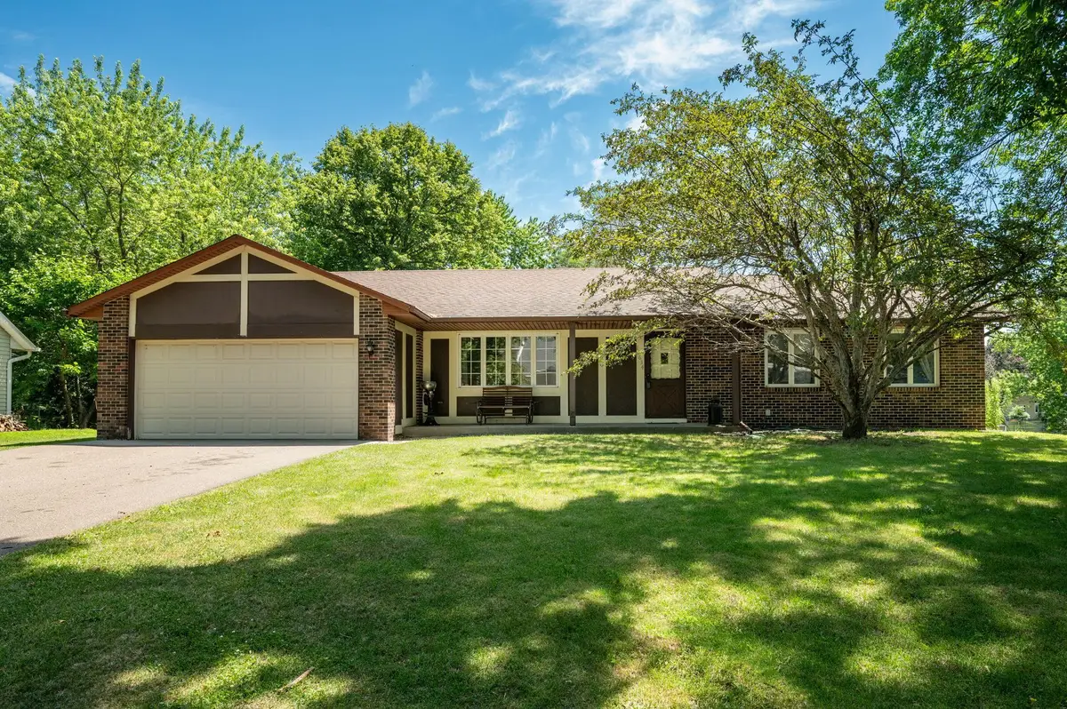 10634 Wellington Lane N, Osseo, MN 55369 - #1