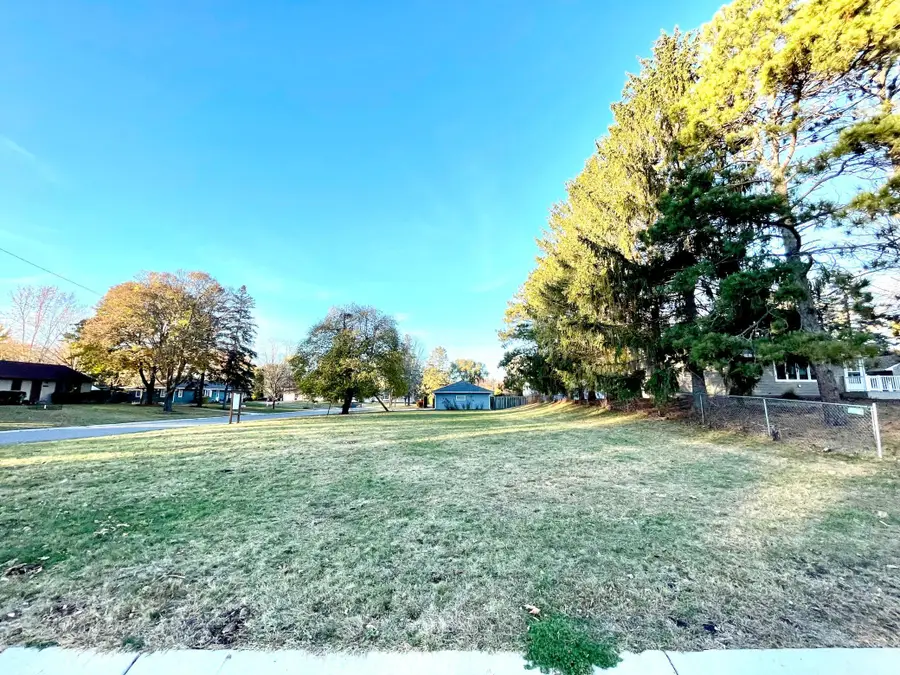 3970 Lakewood Avenue, White Bear, MN 55110 - #3