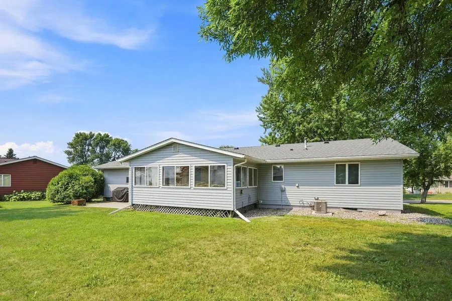 551 6th Street E, Hector, MN 55342 - #2