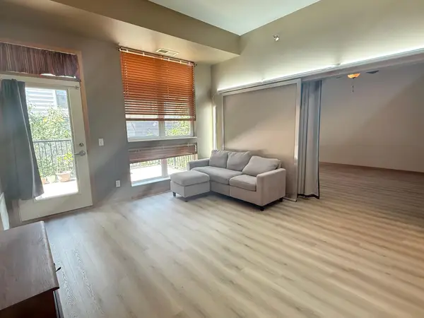 2650 University Avenue W #104, Saint Paul, MN 55114