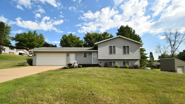 374 Cherry Street W, Mazeppa, MN 55956