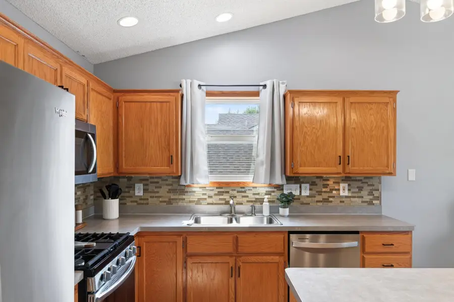 796 Park Brook Road Nw, Isanti, MN 55040 - #3