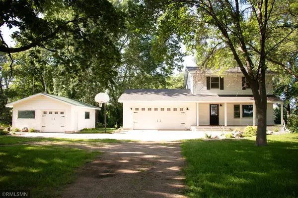 17172 220th Street, Hutchinson, MN 55350
