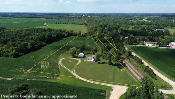 16412 Ames Way, Faribault, MN 55021