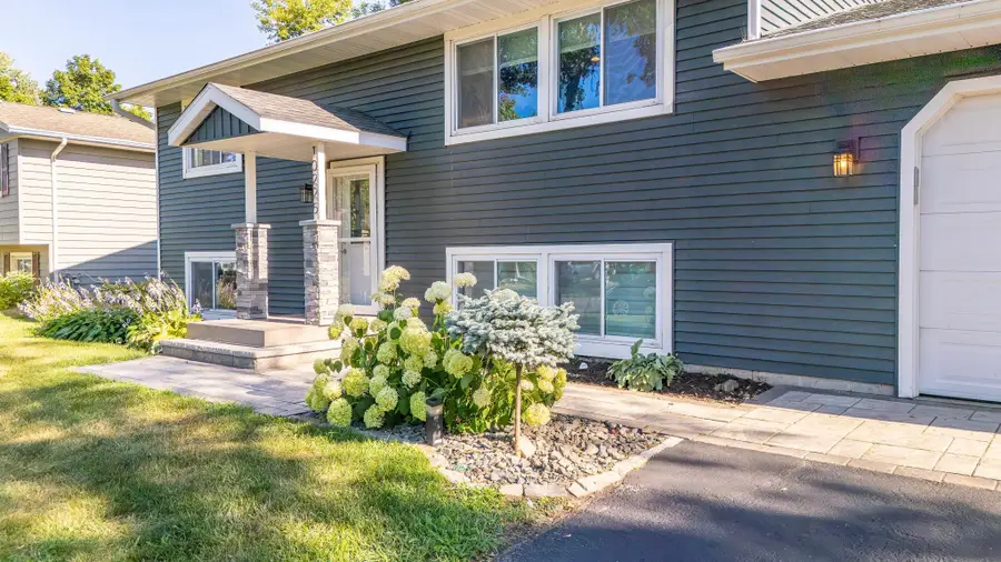 10225 99th Avenue N, Maple Grove, MN 55369 - #2