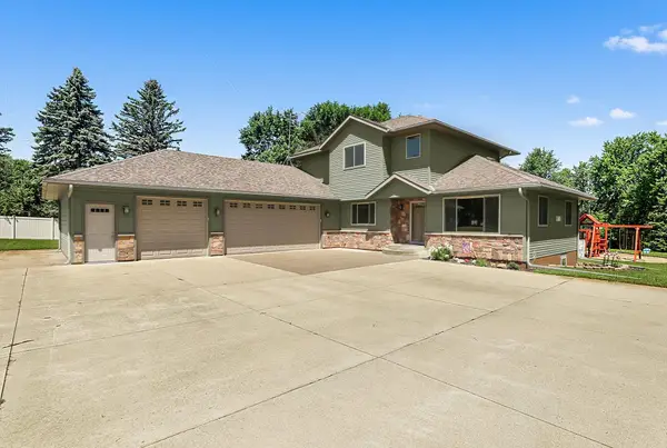 37785 Sunnyfield Circle, Avon, MN 56310