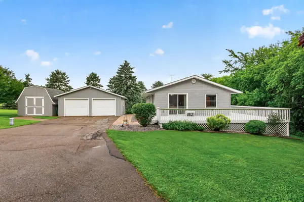 843 Yellowstone Trail, Hudson, WI 54016