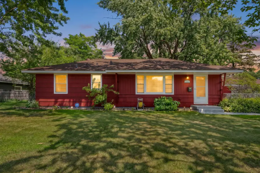 6932 Kentucky Avenue N, Brooklyn Park, MN 55428 - #2