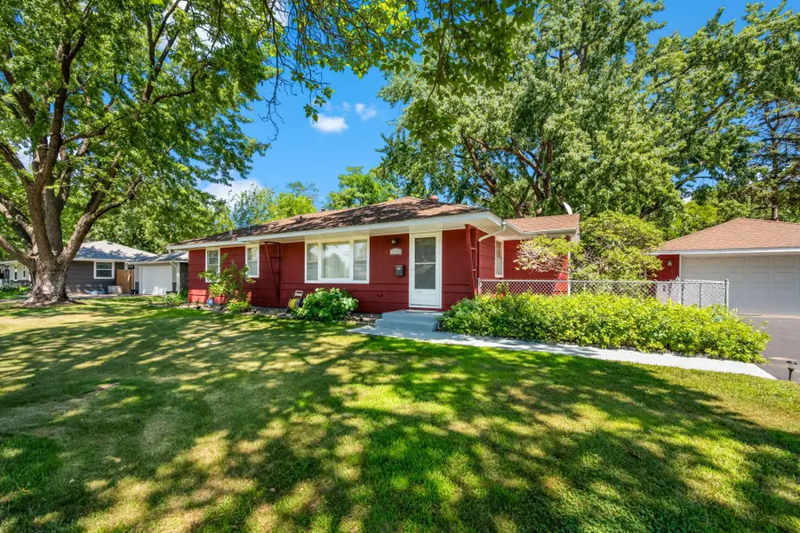 6932 Kentucky Avenue N, Brooklyn Park, MN 55428 - #3