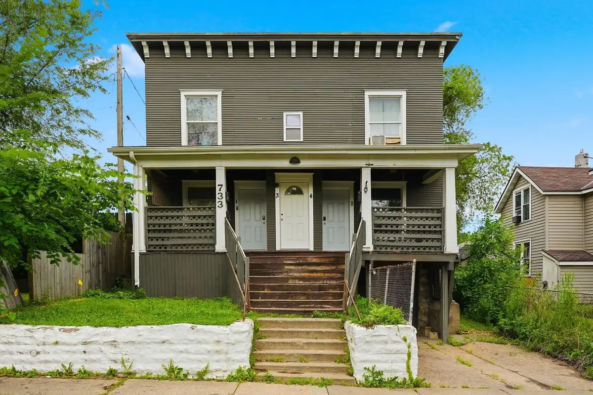 733 Bradley Street, Saint Paul, MN 55130 - #1
